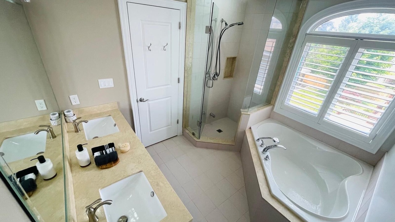 Photo of Bathroom in Richmond Hill