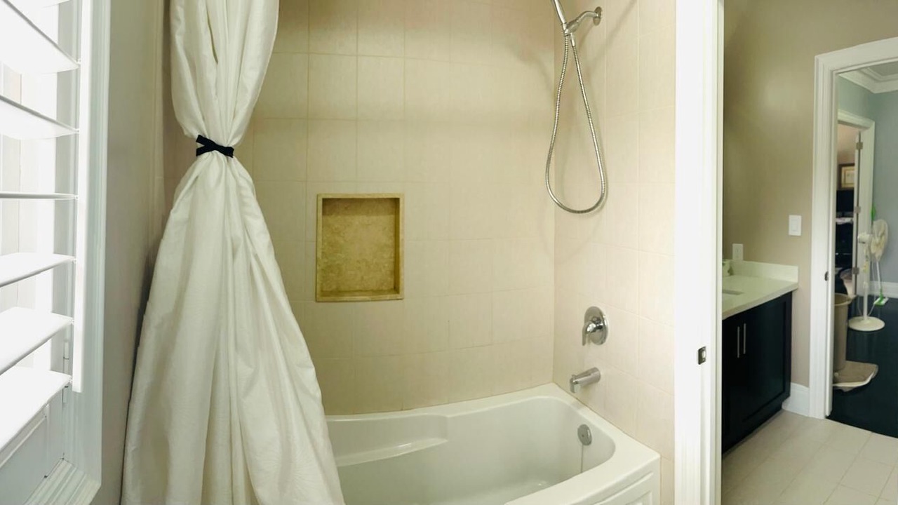 Photo of Bathroom in Richmond Hill