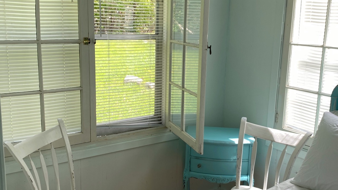 Photo of Bedroom in Waupoos
