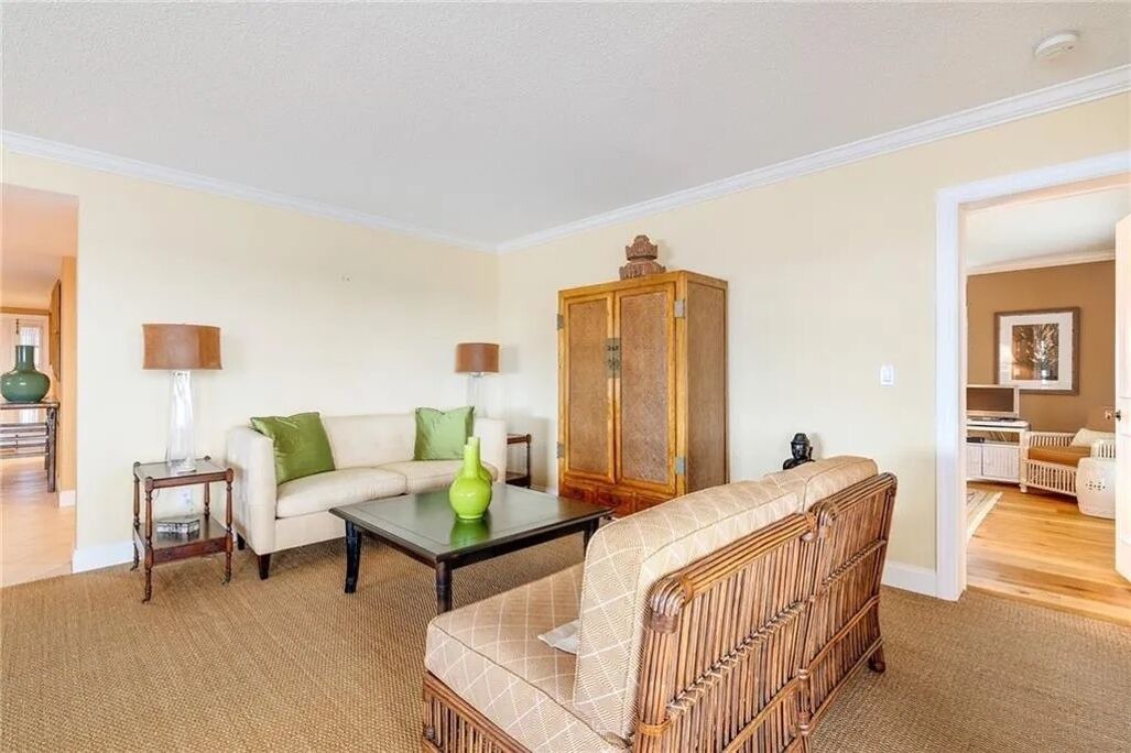 Photo of Livingroom in South Beach