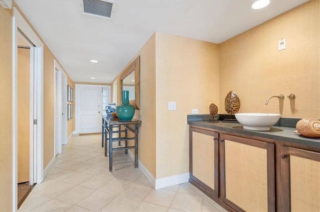 Photo of Bathroom in South Beach