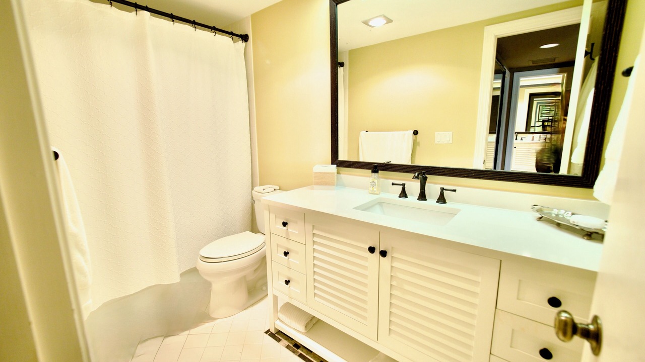 Photo of Bathroom in South Beach