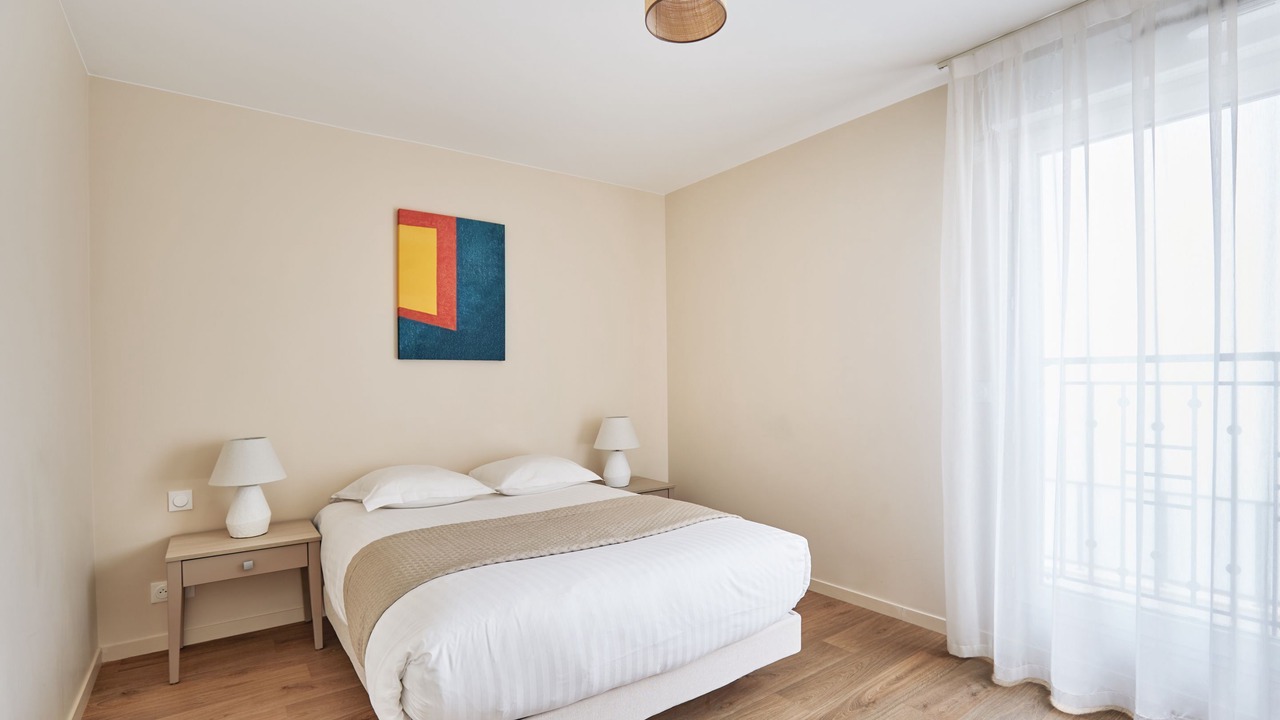 Photo of Bedroom in Levallois-Perret