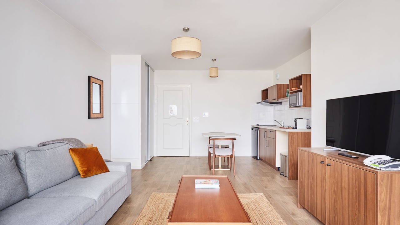 Photo of Livingroom in Levallois-Perret