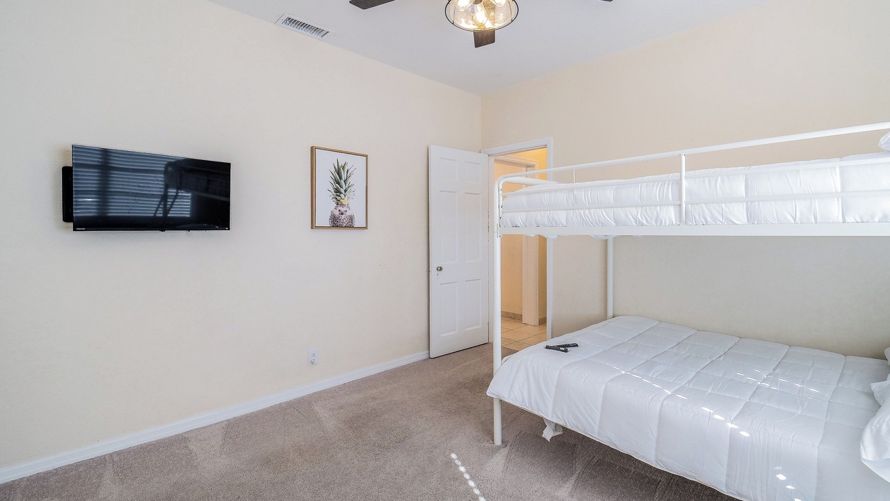 Photo of Bedroom in Dixieland