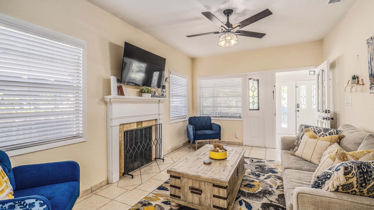 Photo of Livingroom in Dixieland