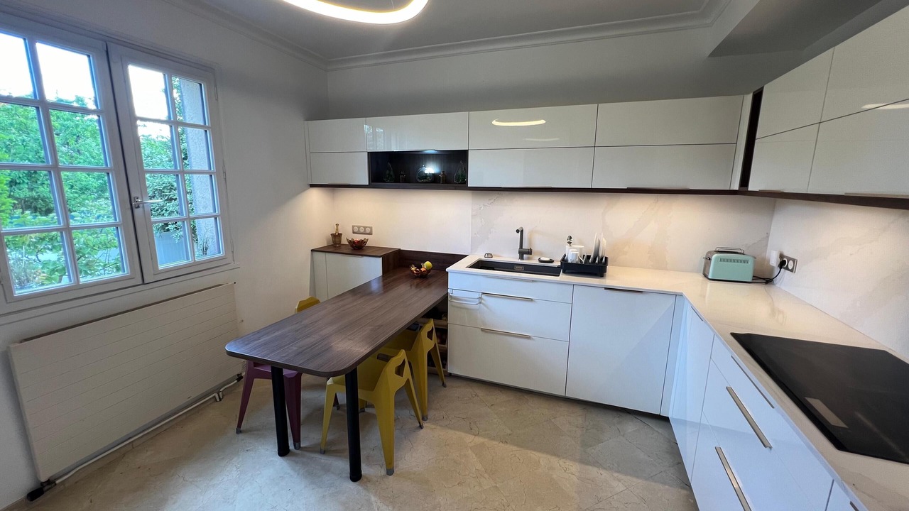 Photo of Kitchen in L'Hay-les-Roses
