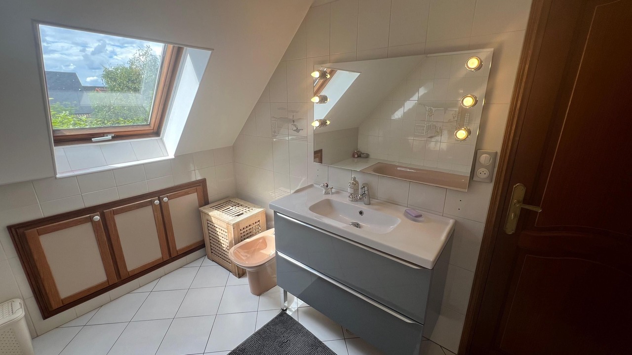 Photo of Bathroom in L'Hay-les-Roses