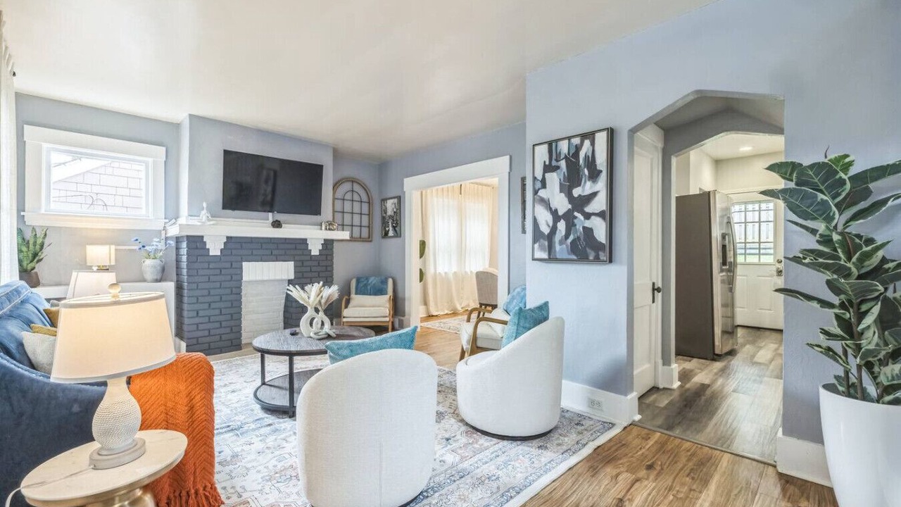 Photo of Livingroom in Brookline