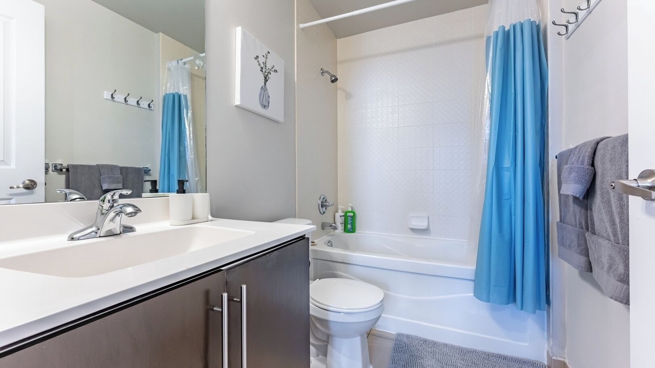 Photo of Bathroom in Downtown Mississauga