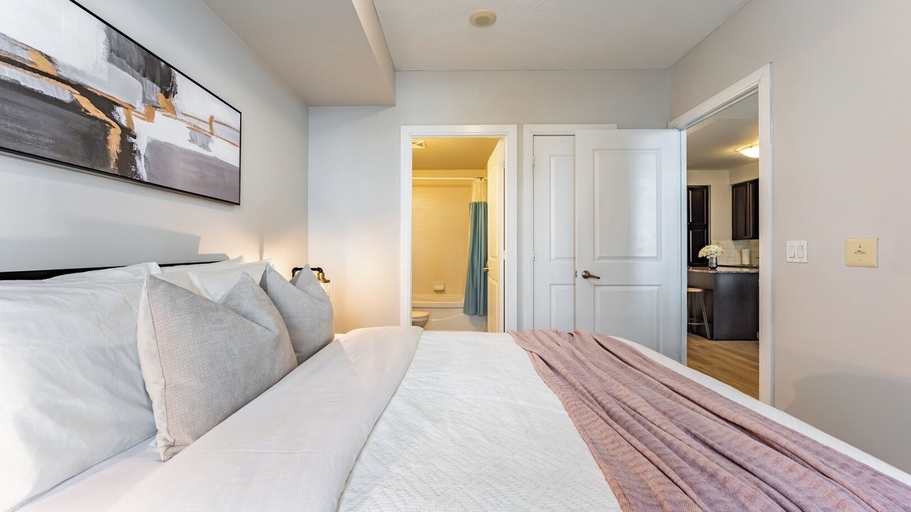Photo of Bedroom in Downtown Mississauga
