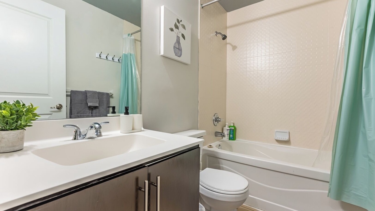 Photo of Bathroom in Downtown Mississauga