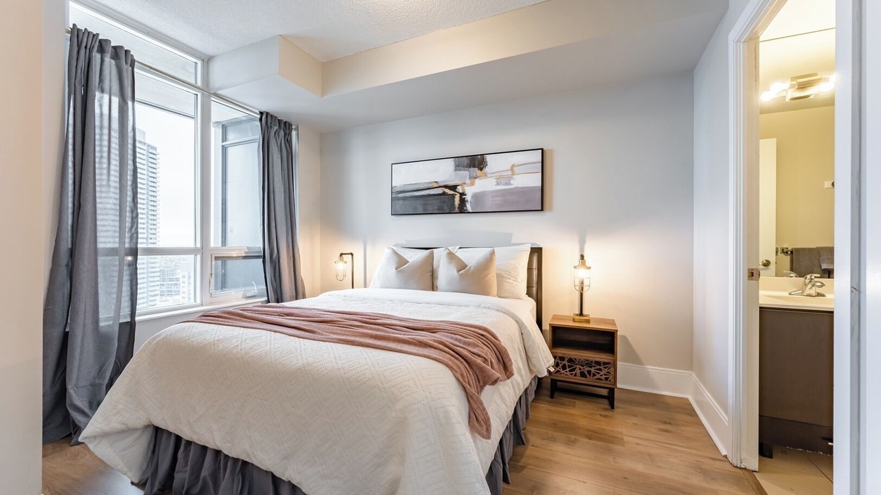 Photo of Bedroom in Downtown Mississauga