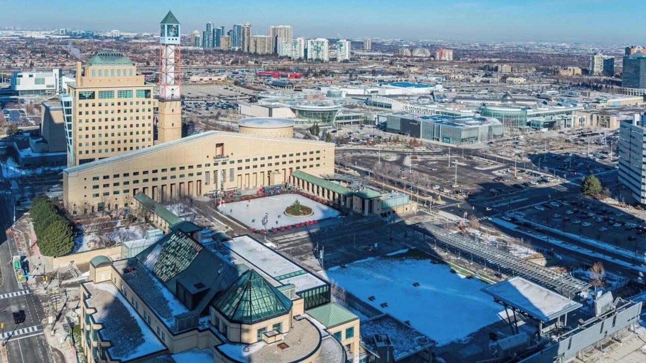 Photo of Outdoor in Downtown Mississauga