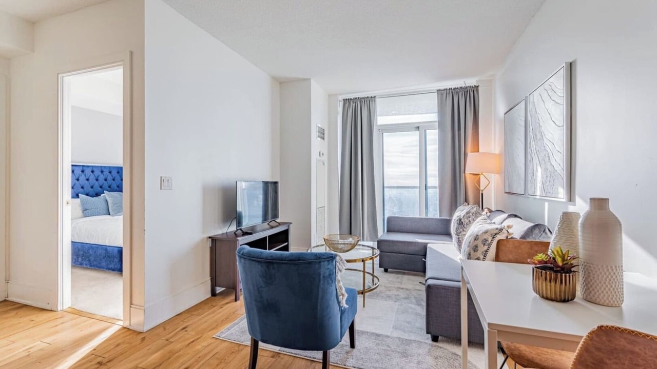 Photo of Livingroom in Downtown Mississauga