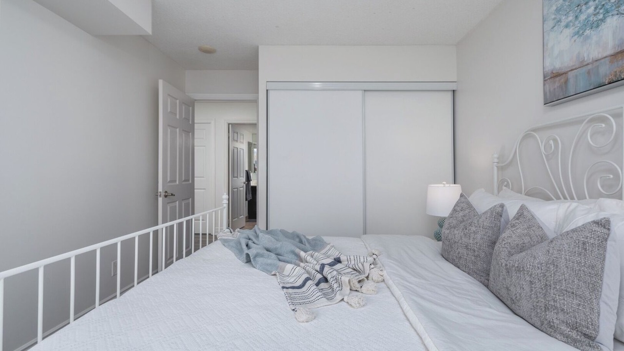 Photo of Bedroom in Downtown Mississauga