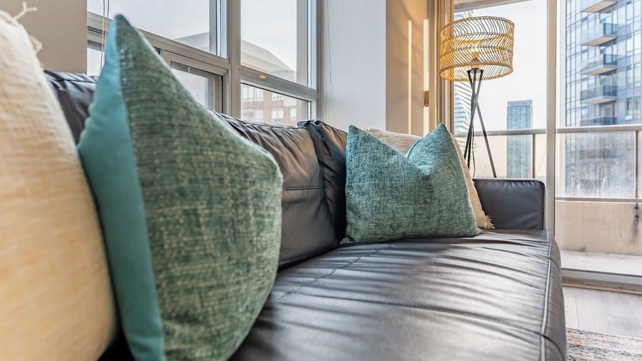 Photo of Livingroom in Downtown Mississauga