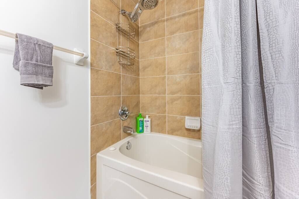 Photo of Bathroom in Downtown Mississauga