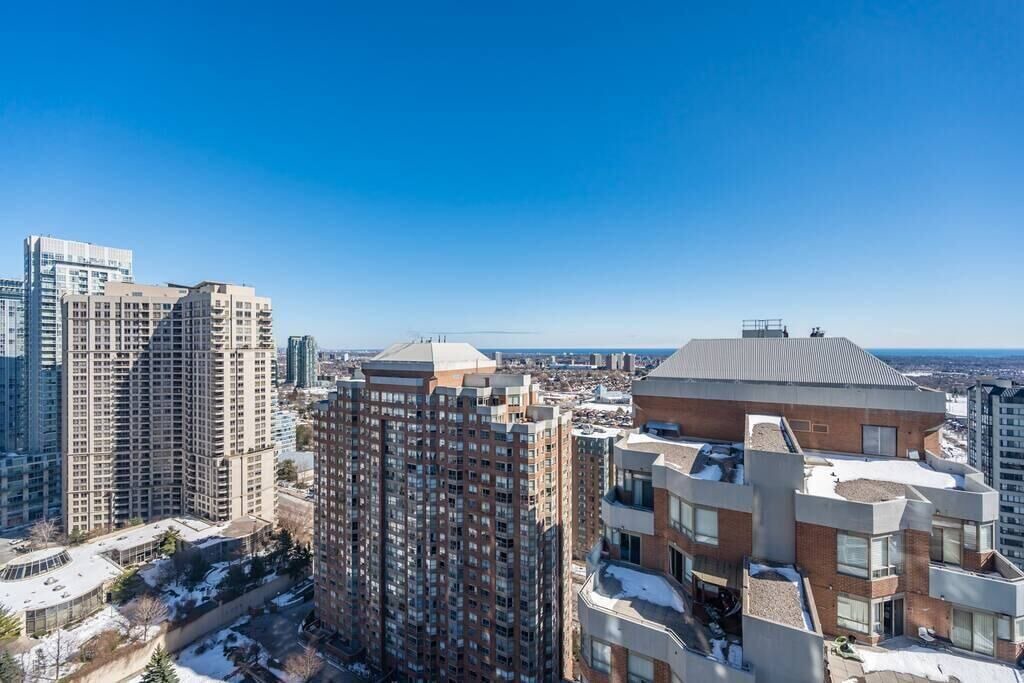 Photo of Outdoor in Downtown Mississauga