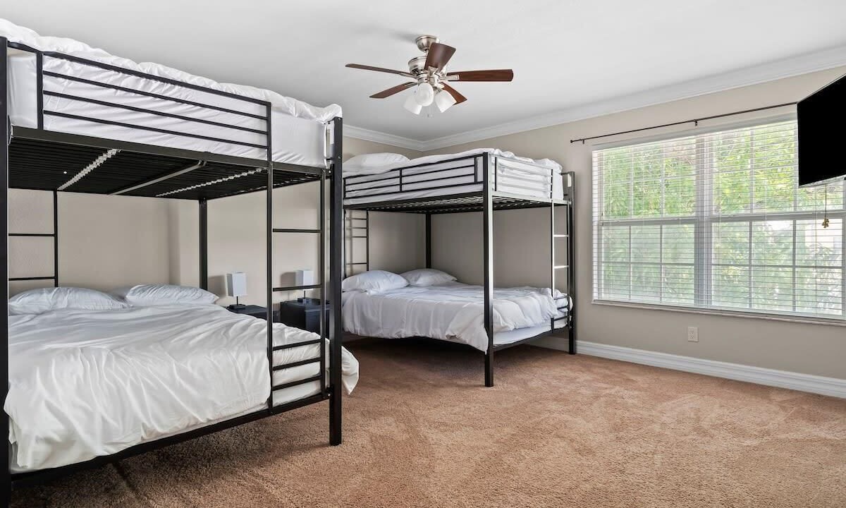 Photo of Bedroom in Gillespie Park