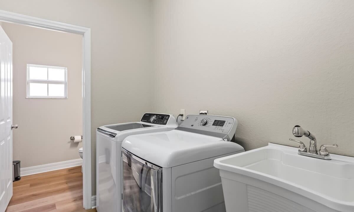 Photo of Bathroom in Gillespie Park