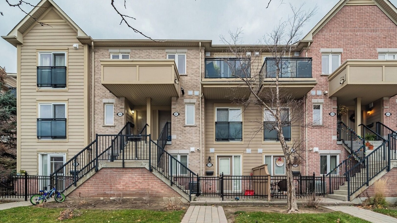 Photo of Outdoor in Churchill Meadows