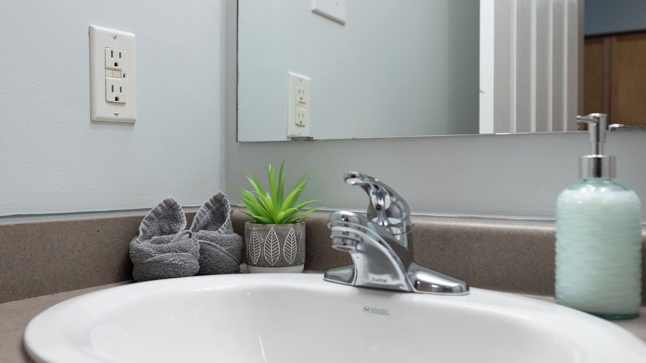 Photo of Bathroom in Churchill Meadows