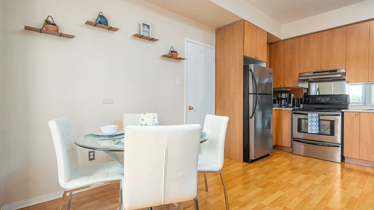 Photo of Kitchen in Churchill Meadows