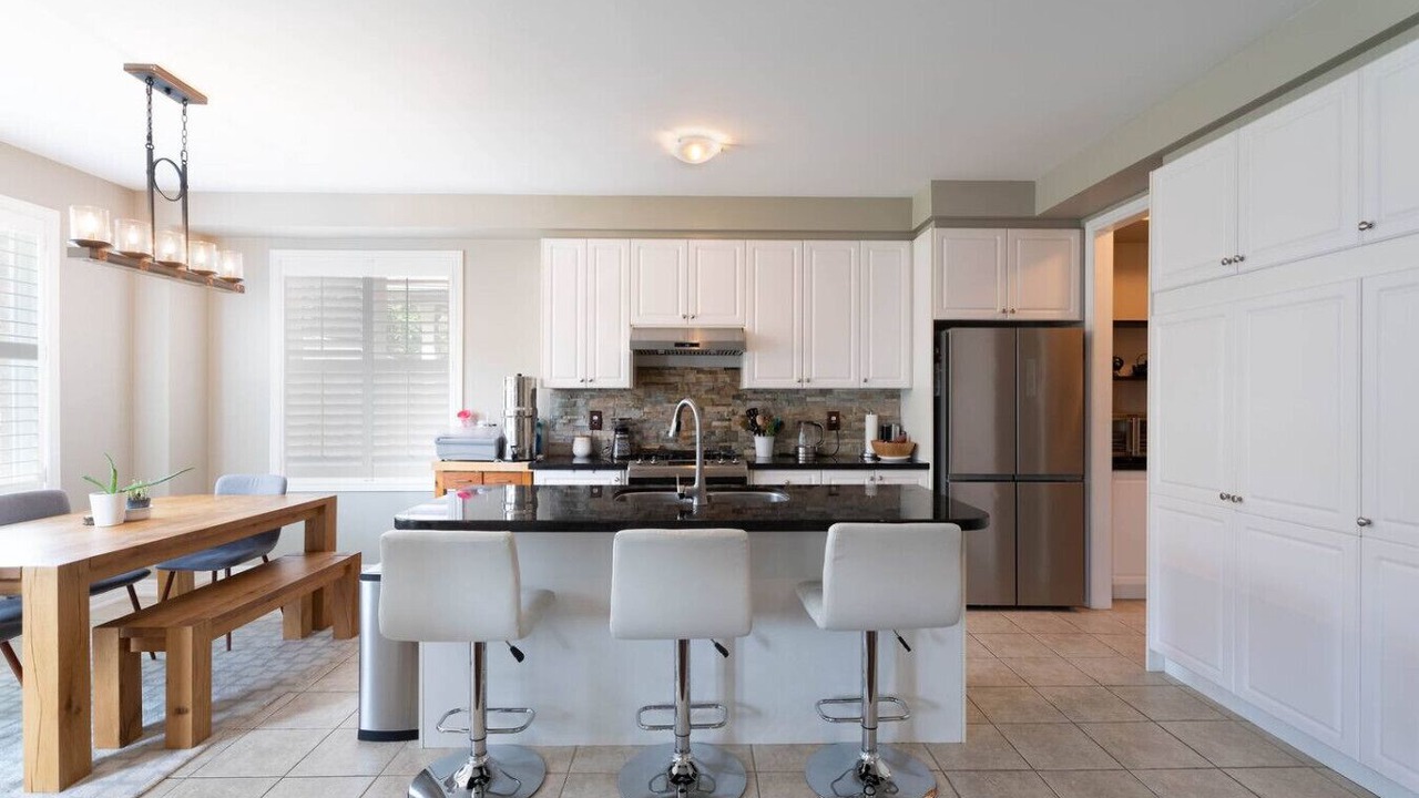 Photo of Kitchen in Churchill Meadows