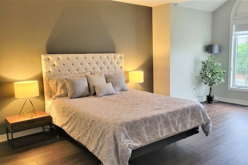 Photo of Bedroom in Elder Mills
