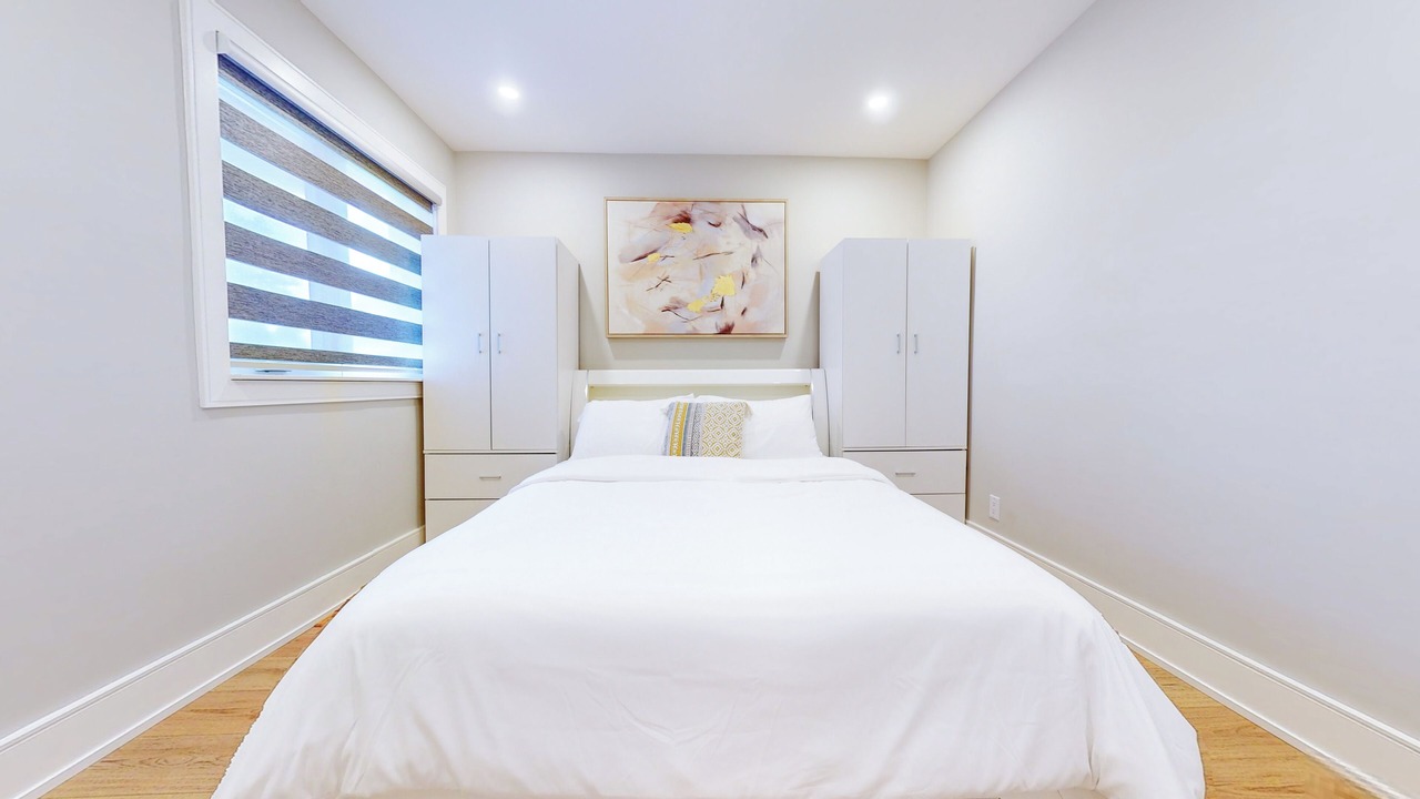 Photo of Bedroom in Newtonbrook