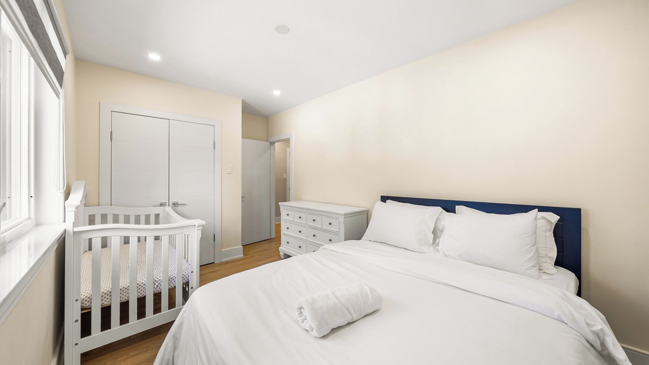 Photo of Bedroom in Newtonbrook