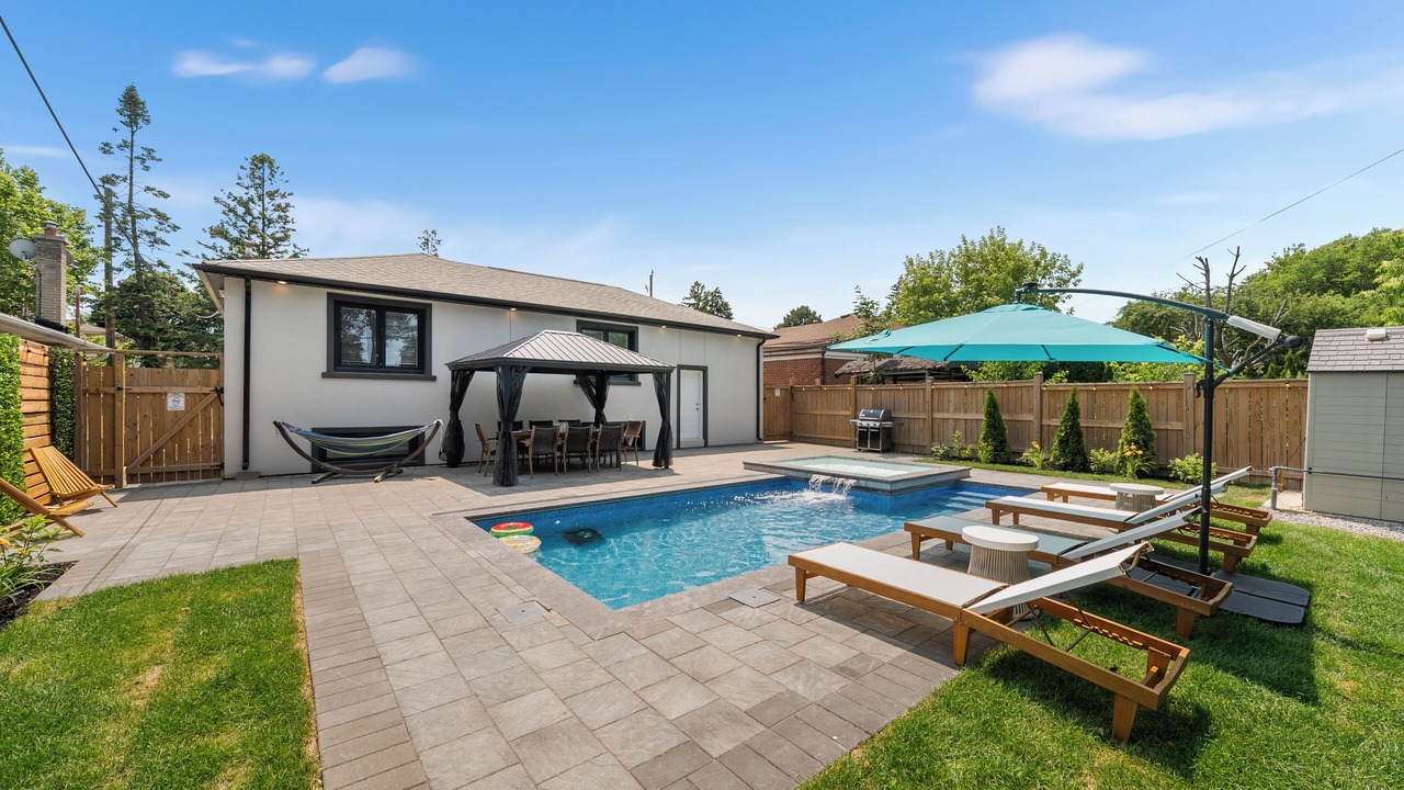 Photo of Outdoor in Newtonbrook