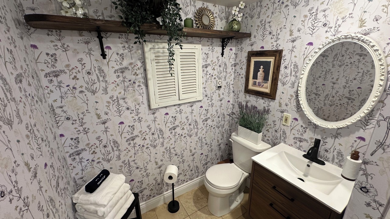 Photo of Bathroom in Elora