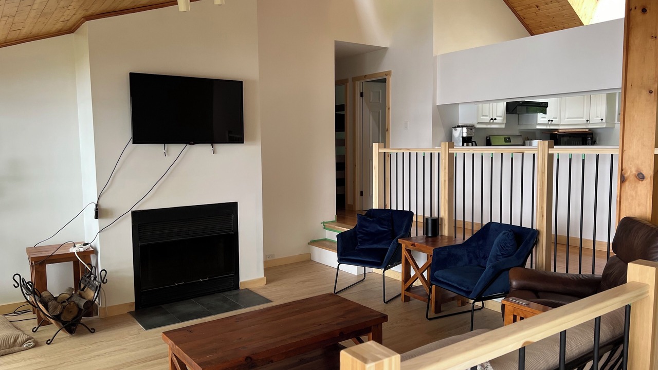 Photo of Livingroom in McDougall