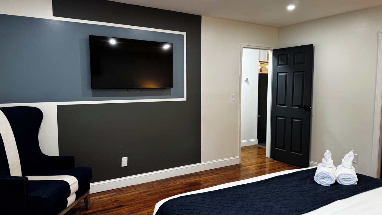 Photo of Bedroom in Hempstead