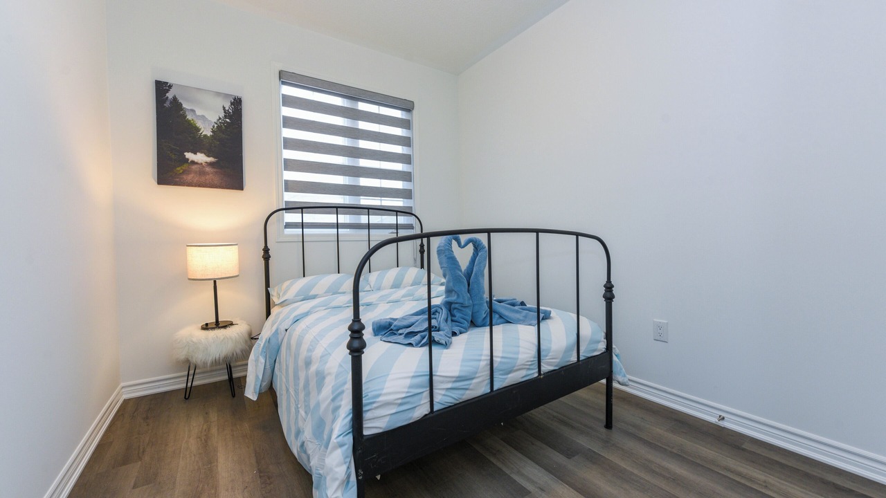 Photo of Bedroom in Halton Regional Municipality