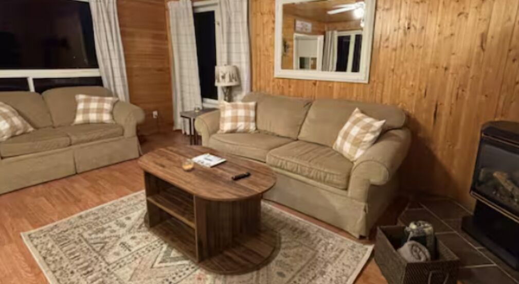 Photo of Livingroom in St. Charles