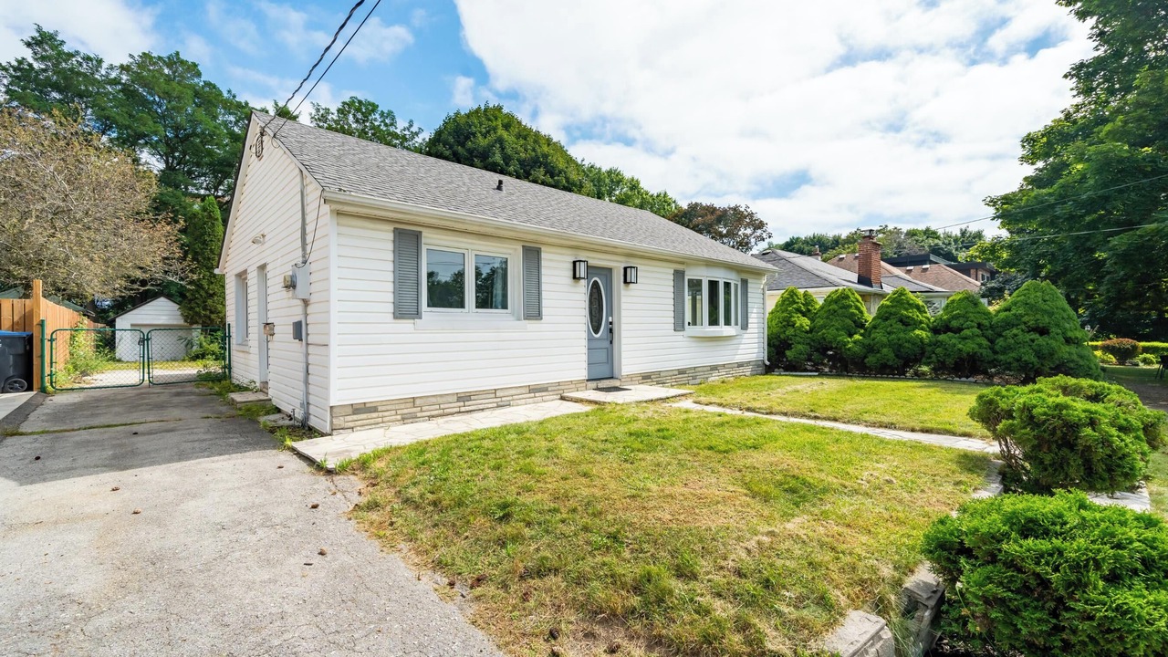 Photo of Outdoor in Lakeview