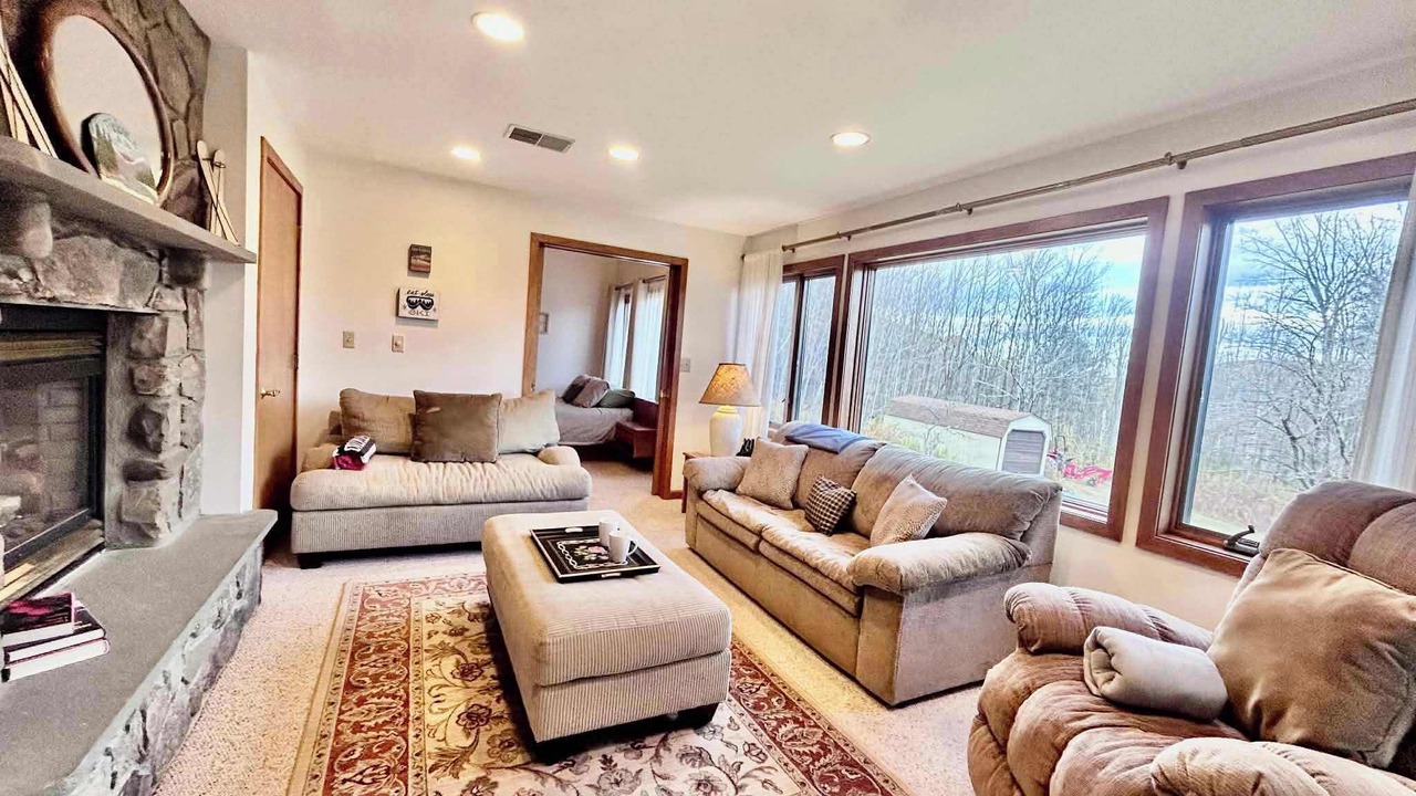 Photo of Livingroom in Windham