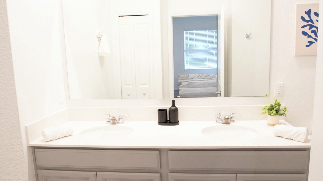 Photo of Bathroom in Haines City