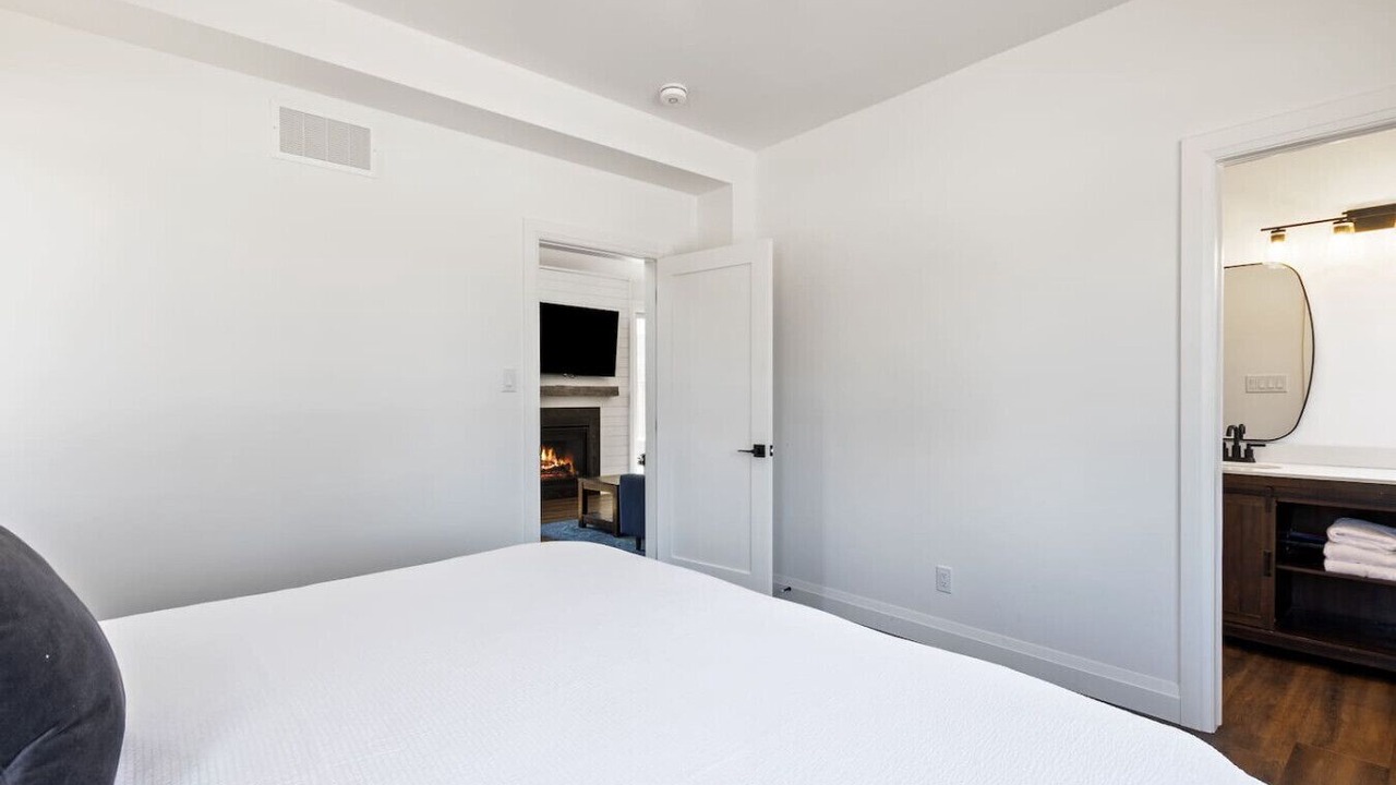 Photo of Bedroom in The Blue Mountains
