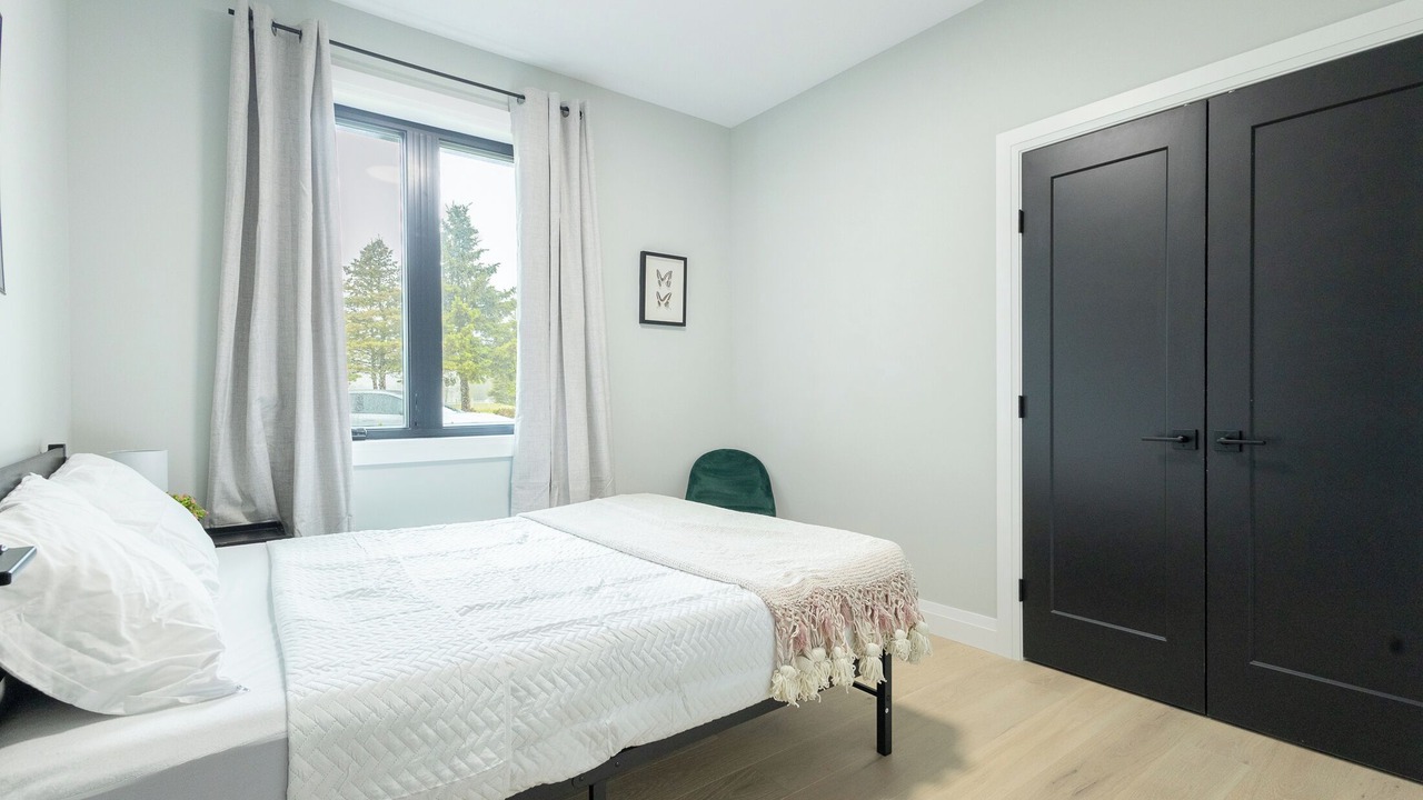 Photo of Bedroom in Huron East
