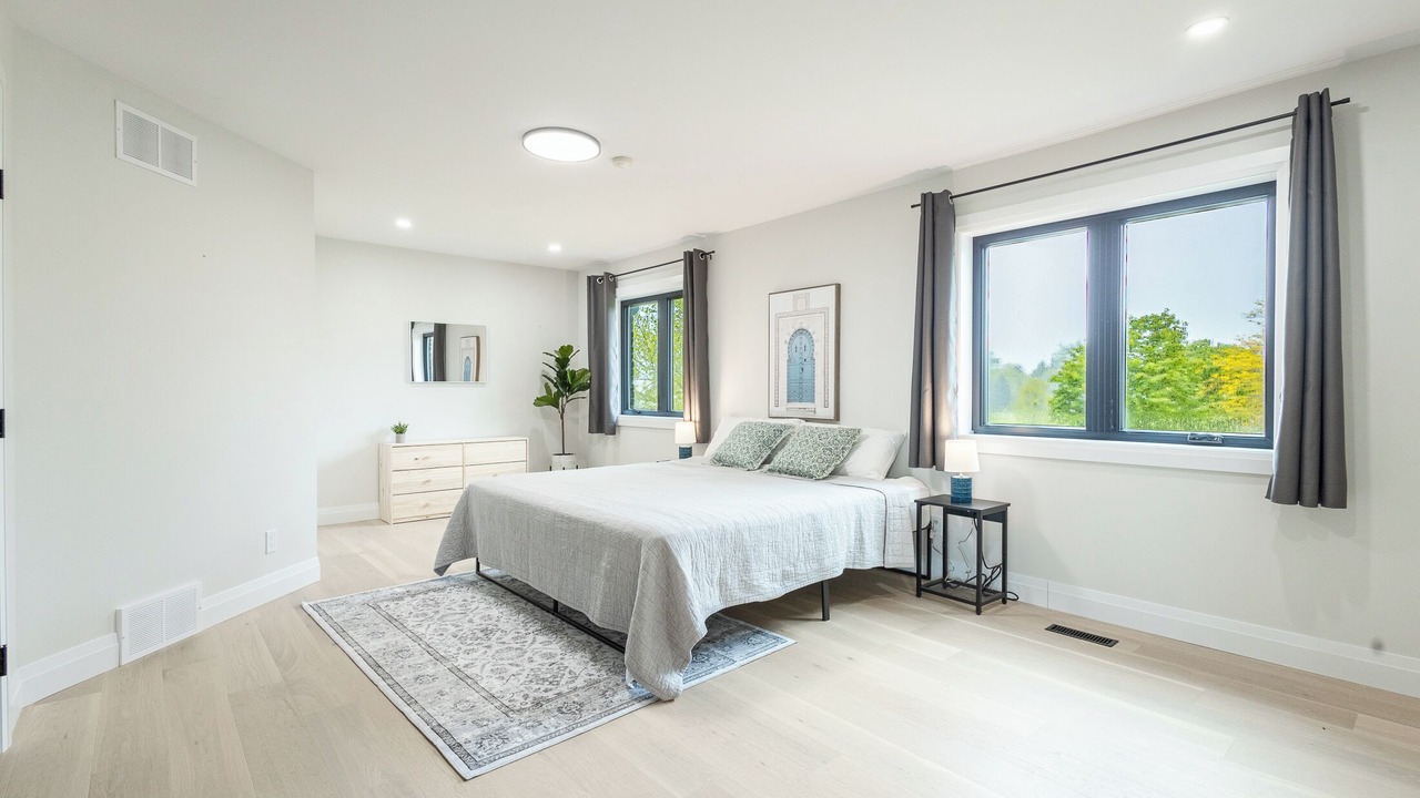 Photo of Bedroom in Huron East