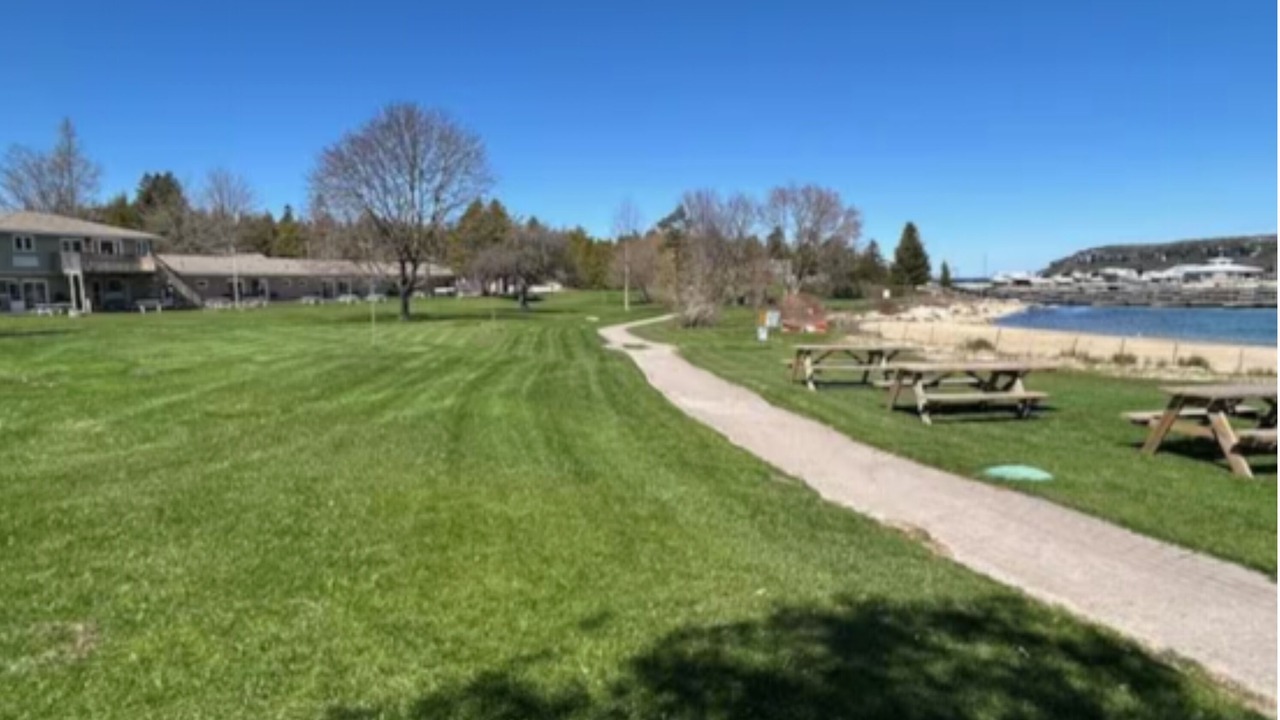 Photo of Outdoor in Miller Lake