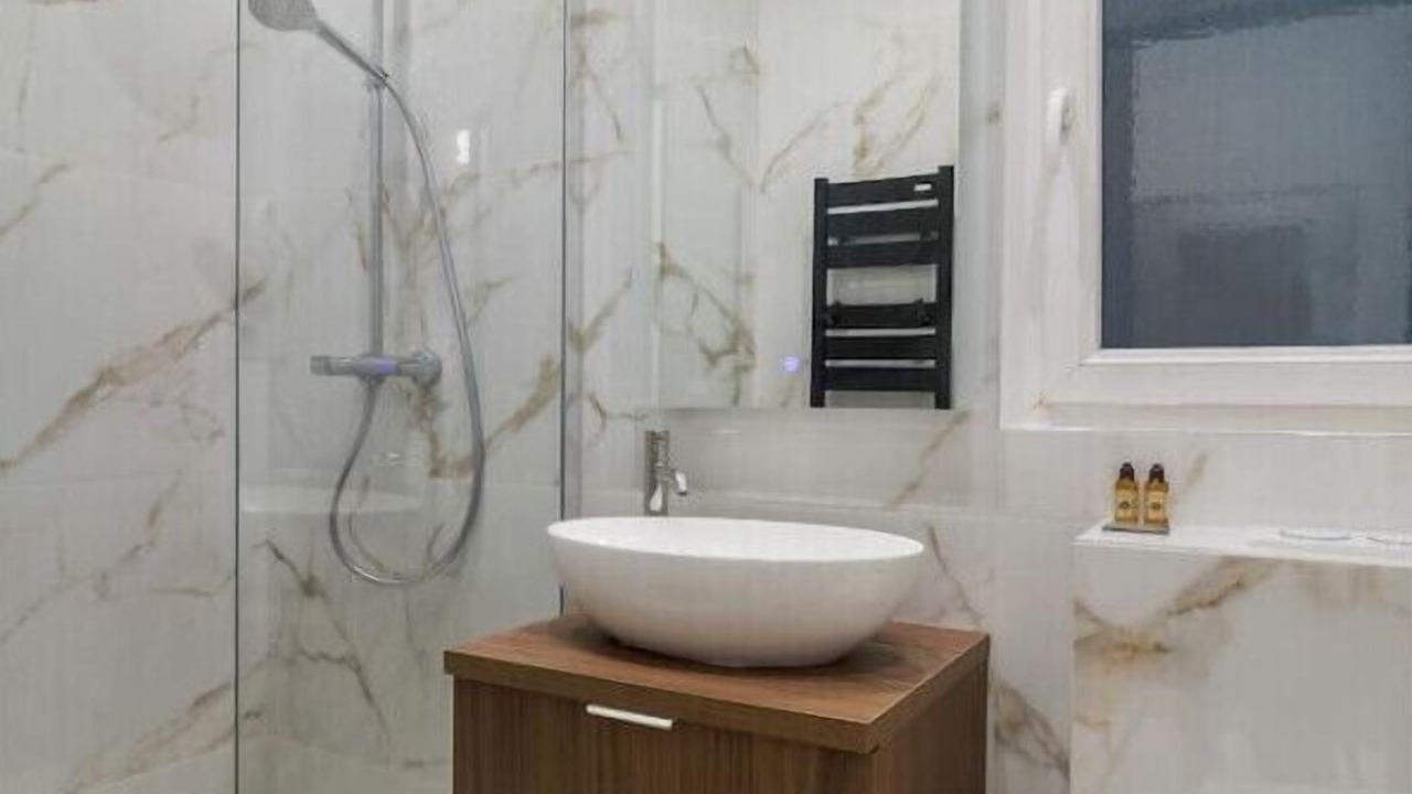 Photo of Bathroom in Saint-Vincent-de-Paul