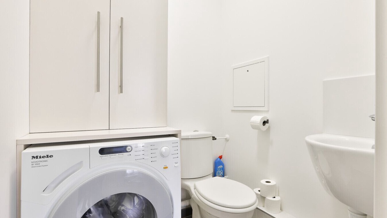Photo of Bathroom in Puteaux