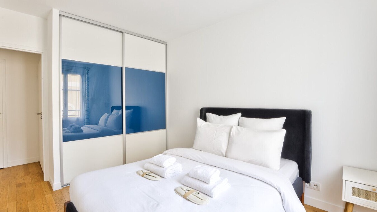 Photo of Bedroom in Puteaux
