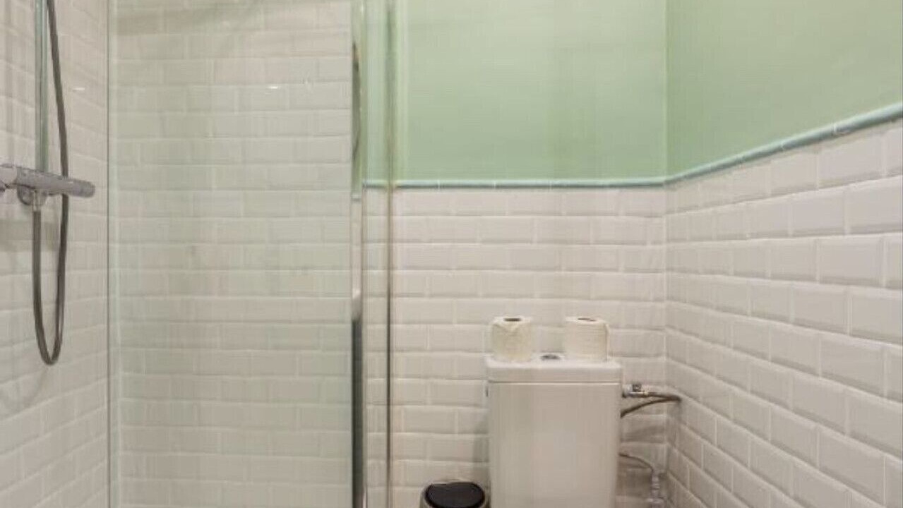 Photo of Bathroom in Charonne