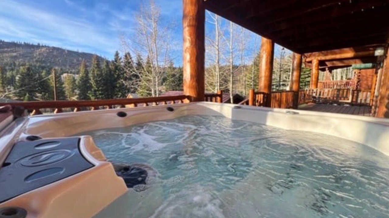 Photo of Outdoor in Mammoth Creek